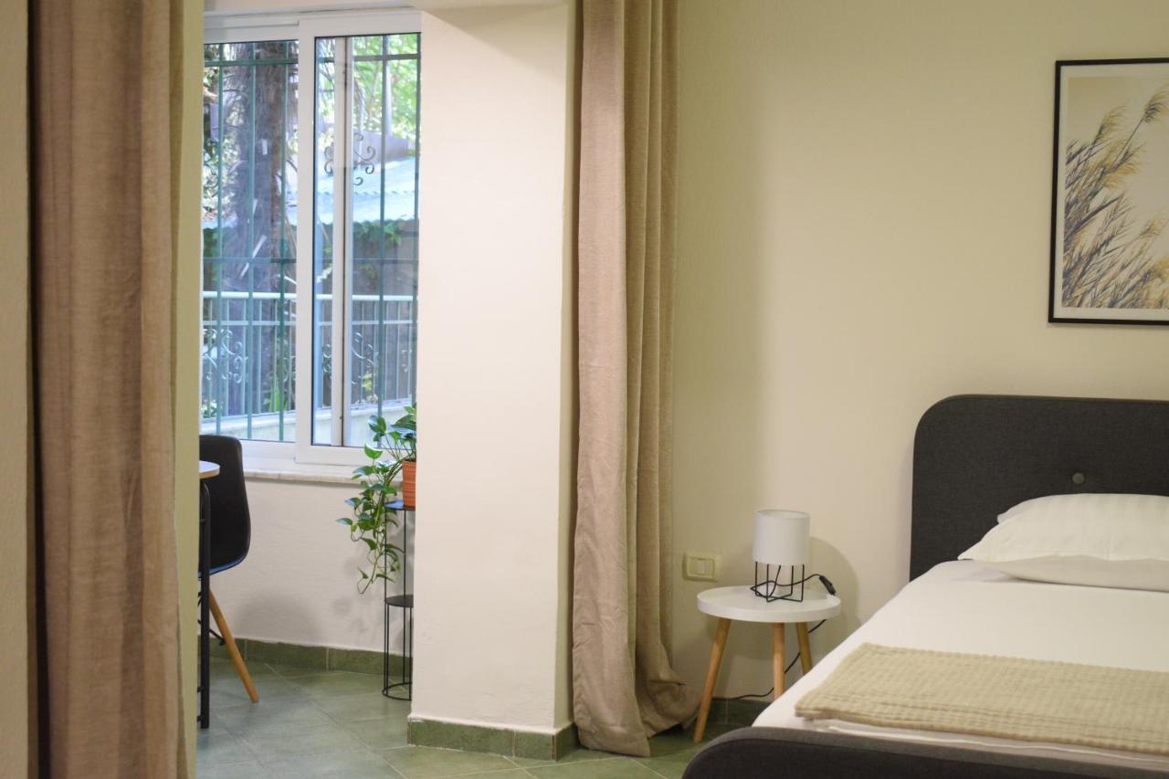 Feels Like Home Studio Apartments - Flh Albania Tirana Exterior photo