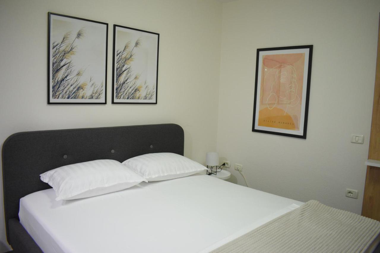 Feels Like Home Studio Apartments - Flh Albania Tirana Exterior photo