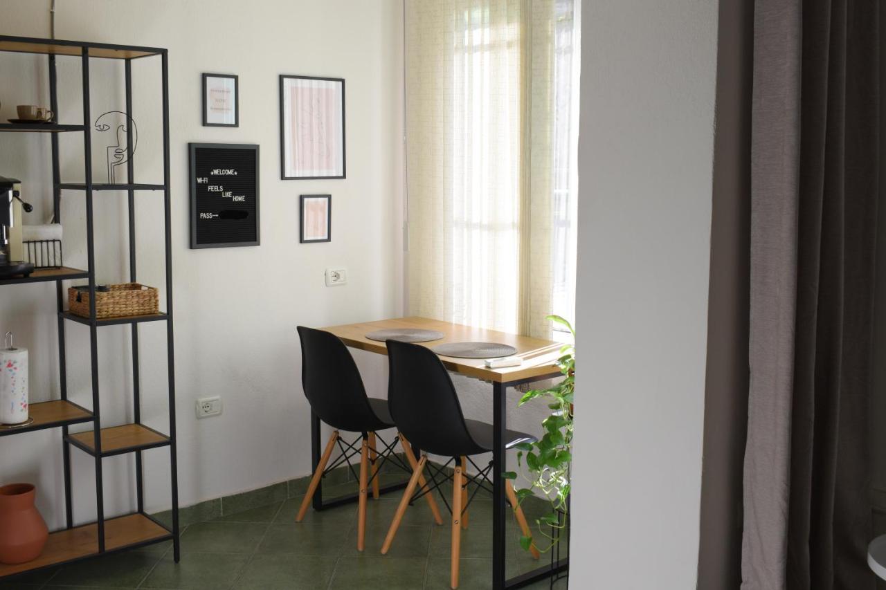 Feels Like Home Studio Apartments - Flh Albania Tirana Exterior photo