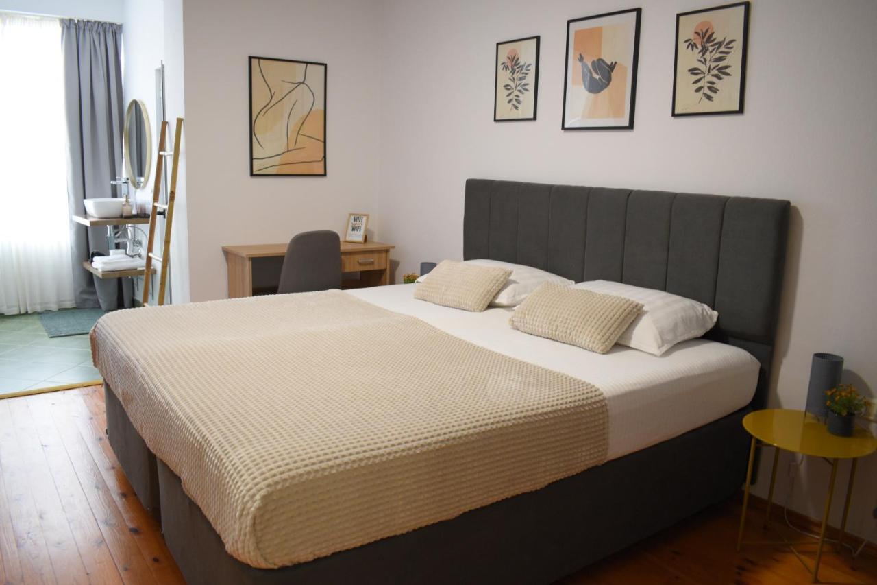 Feels Like Home Studio Apartments - Flh Albania Tirana Exterior photo
